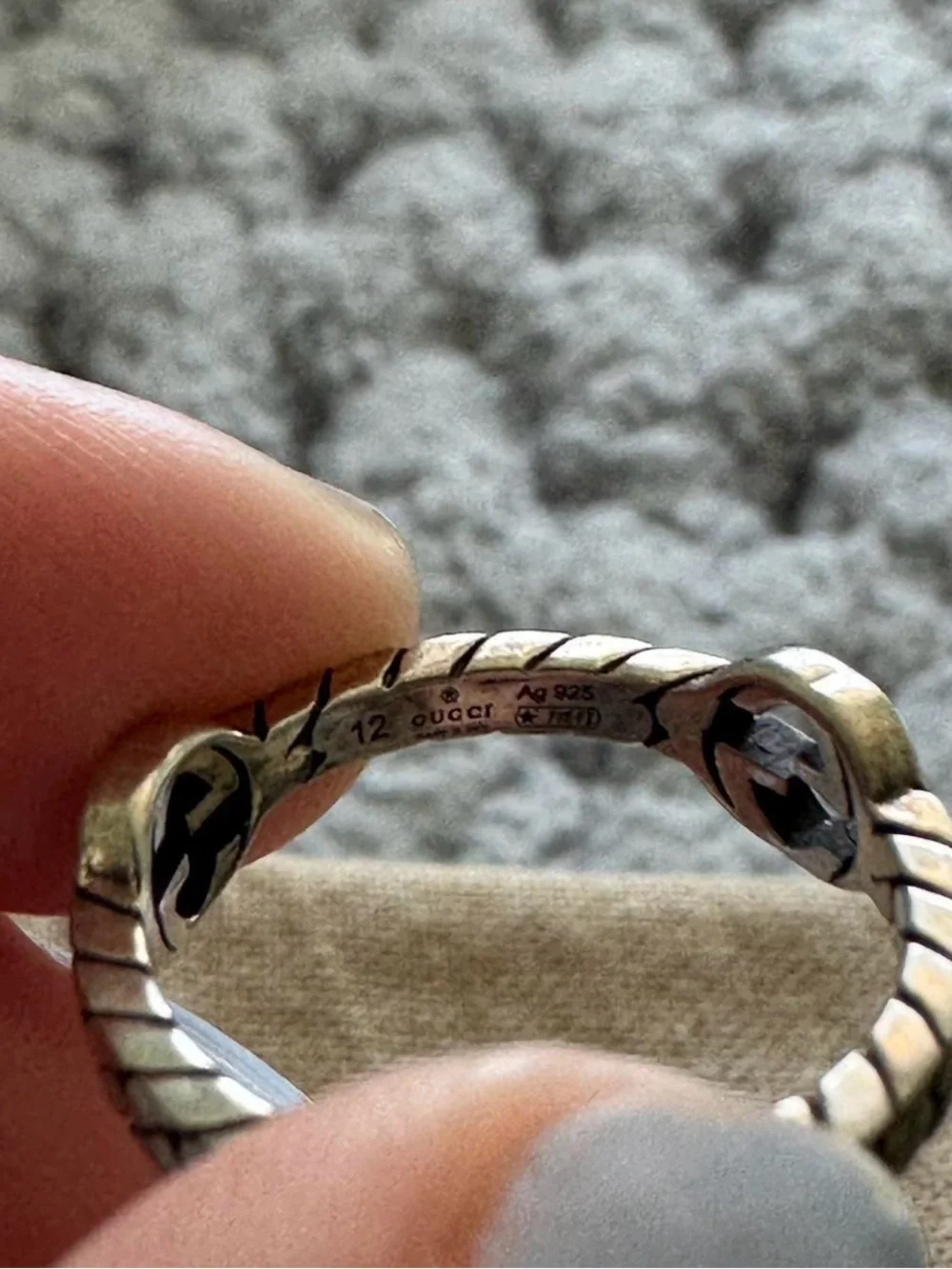 Gucci Interlocking G Sterling Silver Ring Size 6 w/ Box & Pouch